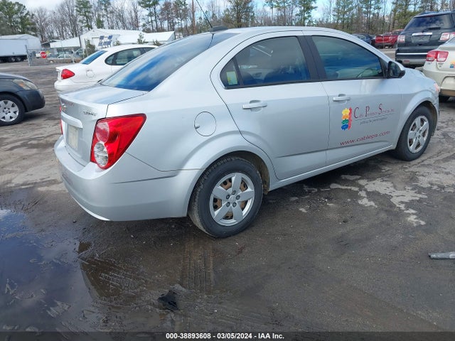 Chevrolet Sonic Ls Auto 2016 1G1JA5SH8G4167106 Image 4