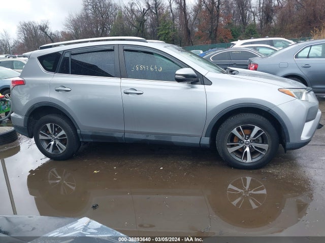 Toyota Rav4 Xle 2016 2T3RFREV2GW439785 Image 14