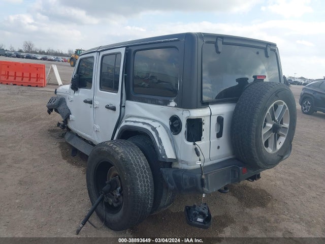 1C4HJXEN9KW682342 Jeep Wrangler Unlimited Sahara 4x4