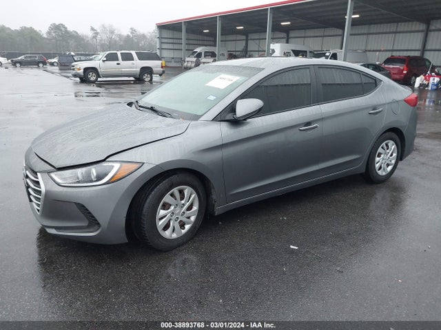 Hyundai ELANTRA SE 2018 5NPD74LF1JH357485 Image 2