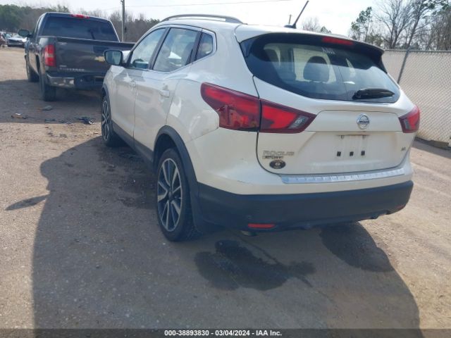 JN1BJ1CP3KW233295 Nissan Rogue Sport Sl