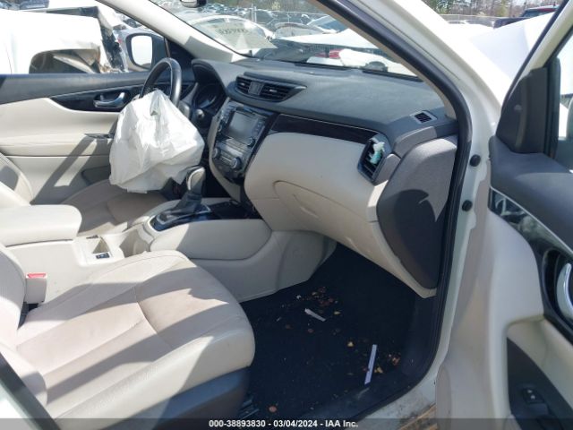 JN1BJ1CP3KW233295 Nissan Rogue Sport Sl