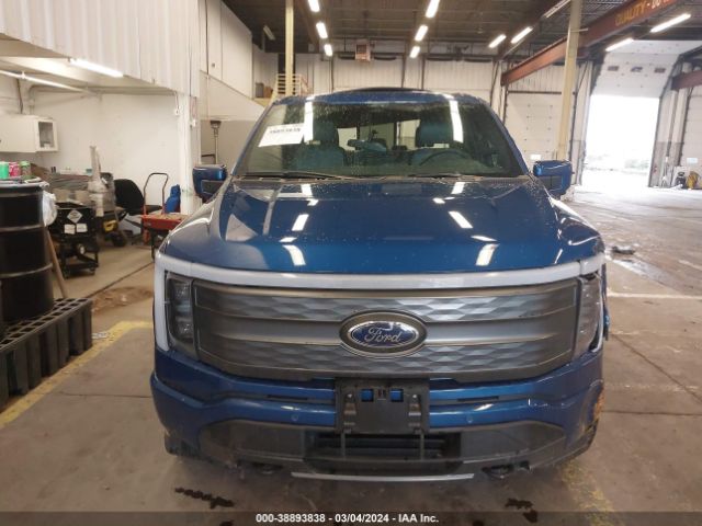 1FT6W1EV0NWG04056 Ford F-150 Lightning Lariat