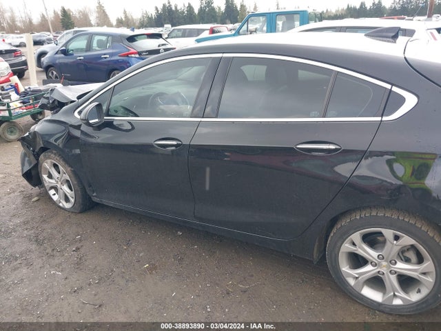Chevrolet Cruze Premier Auto 2018 3G1BF6SM0JS652274 Image 14