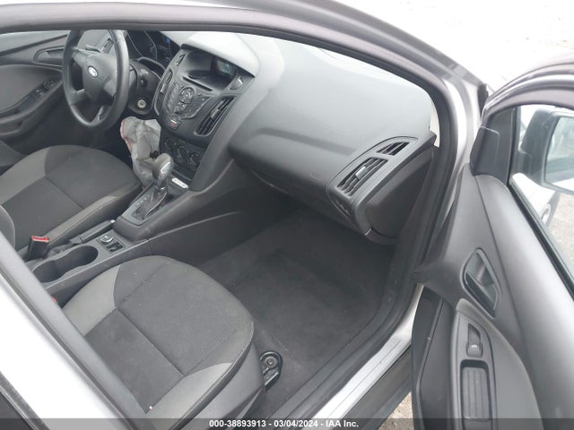 Ford FOCUS S 2014 1FADP3E28EL442996 Image 5