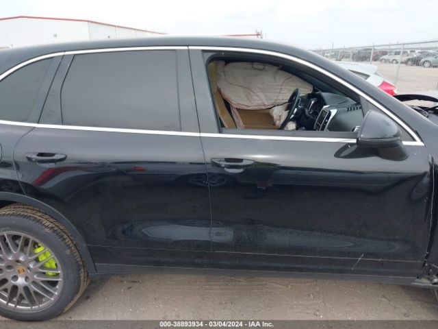 WP1AE2A29GLA64496 Porsche Cayenne E-hybrid S