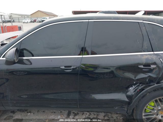 WP1AE2A29GLA64496 Porsche Cayenne E-hybrid S