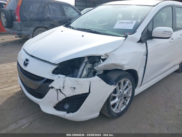 Mazda Mazda5 Touring 2015 JM1CW2CL0F0183373 Image 6
