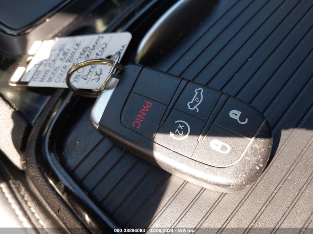 Chrysler 300 300s 2019 2C3CCABGXKH639817 Image 11