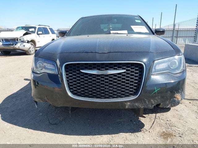 Chrysler 300 300s 2019 2C3CCABGXKH639817 Image 6