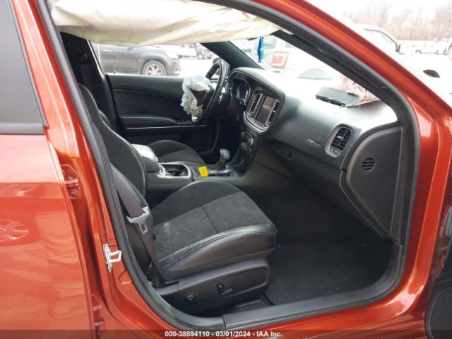 2C3CDXHG8MH613033 Dodge Charger Gt Rwd