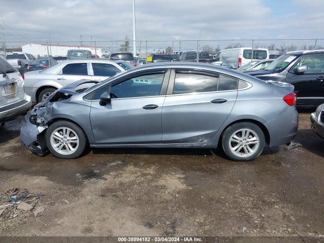Chevrolet Cruze Lt Auto 2018 1G1BE5SM0J7242344 Image 13