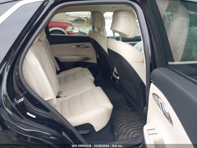 Genesis Gv70 2.5t Awd 2022 KMUMADTB0NU058898 Image 8