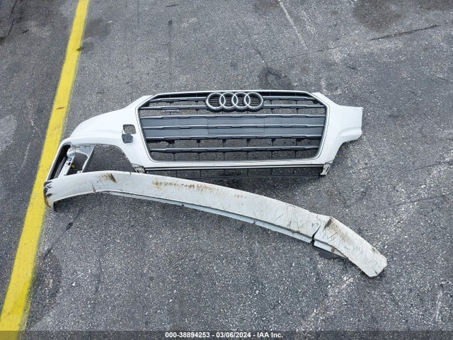 WAUDNCF53JA057003 Audi A5 2.0t Premium