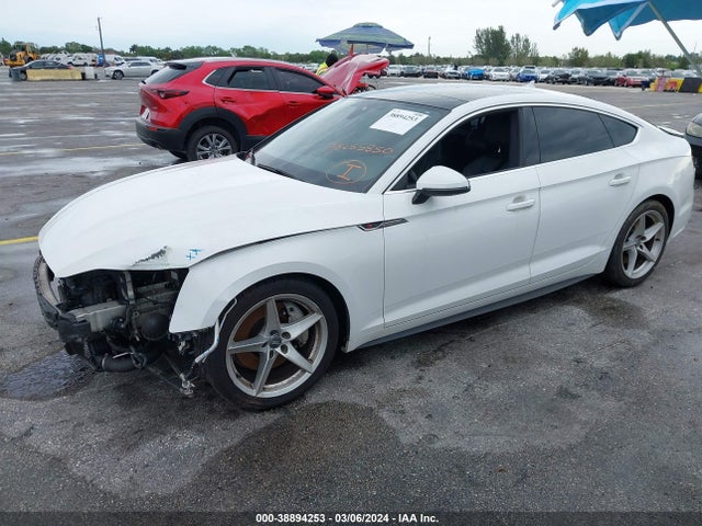 WAUDNCF53JA057003 Audi A5 2.0t Premium