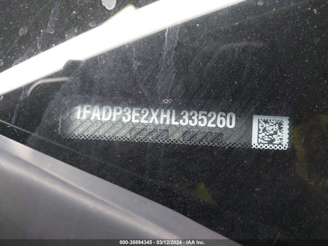 Ford FOCUS S 2017 1FADP3E2XHL335260 Image 17