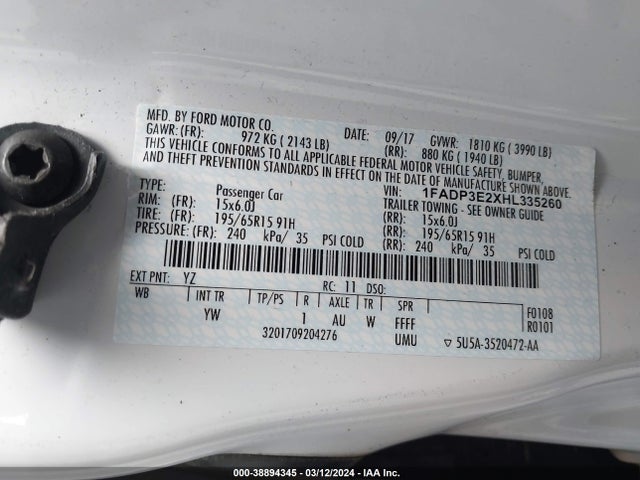 Ford FOCUS S 2017 1FADP3E2XHL335260 Image 9