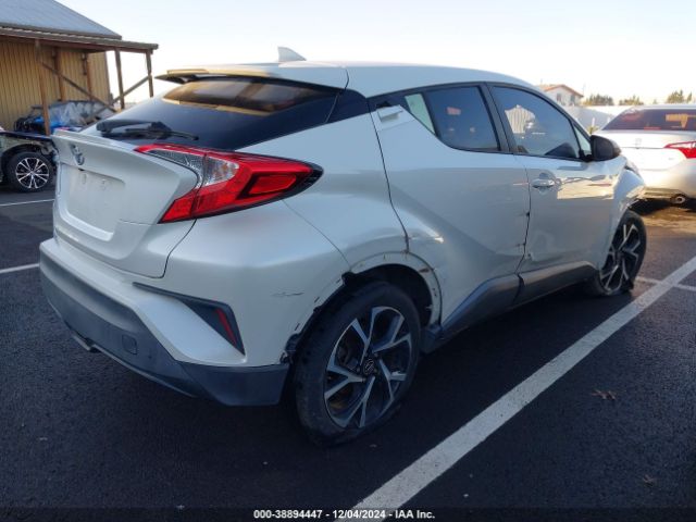 NMTKHMBX2JR026079 Toyota C-HR XLE