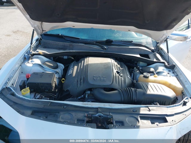 2C3CCAPT9FH755893 Chrysler 300c Platinum