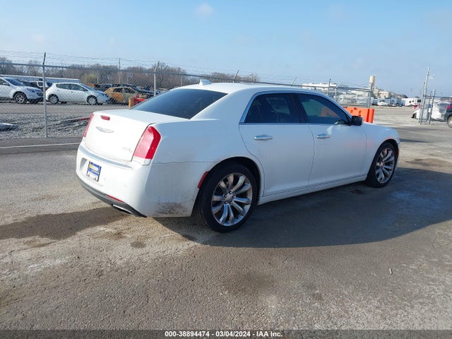 2C3CCAPT9FH755893 Chrysler 300c Platinum
