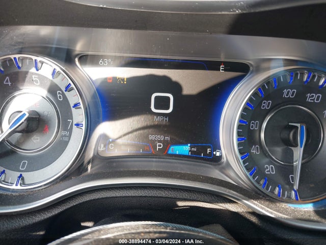 2C3CCAPT9FH755893 Chrysler 300c Platinum