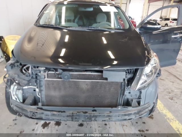 KNDPCCAC6E7552813 KIA Sportage Ex