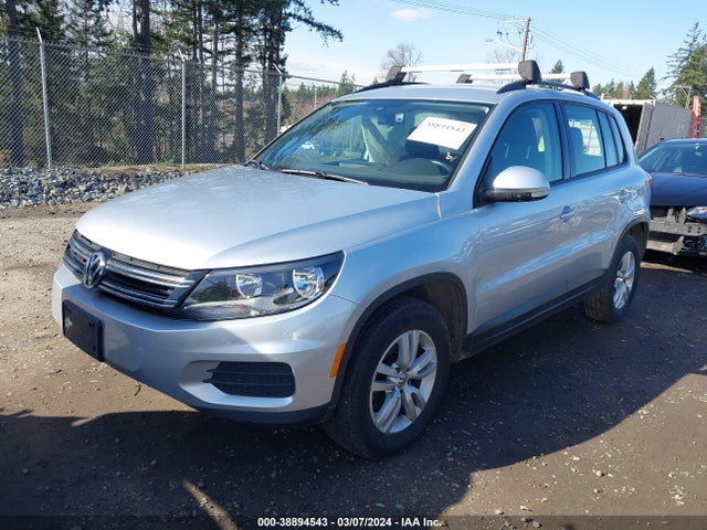 WVGBV7AX0HK001532 Volkswagen Tiguan 2.0t S