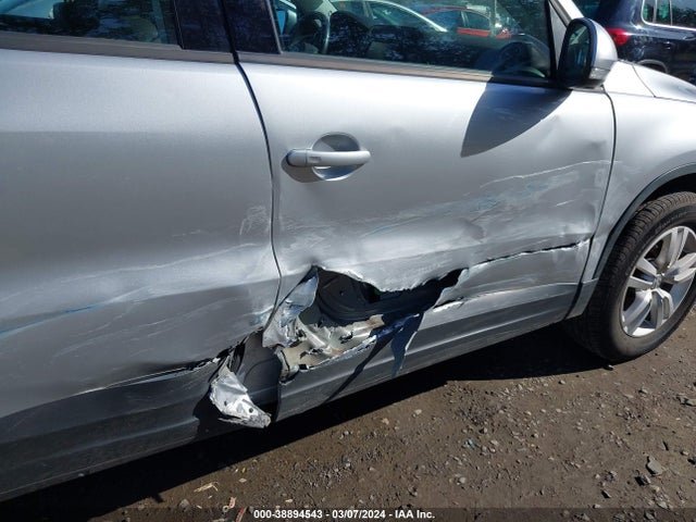 WVGBV7AX0HK001532 Volkswagen Tiguan 2.0t S