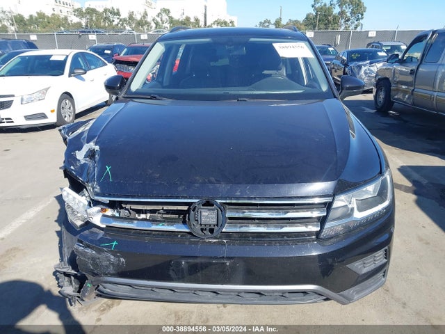 3VV3B7AX2LM086412 Volkswagen Tiguan 2.0t Se/2.0t Se R-line Black/2.0t Sel