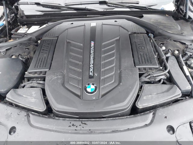 BMW M760i Xdrive 2018 WBA7H6C55JG614792 Image 10