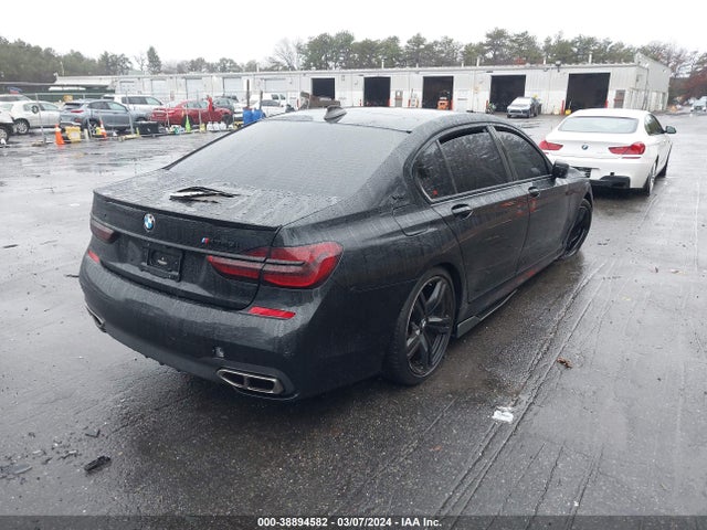 BMW M760i Xdrive 2018 WBA7H6C55JG614792 Image 4