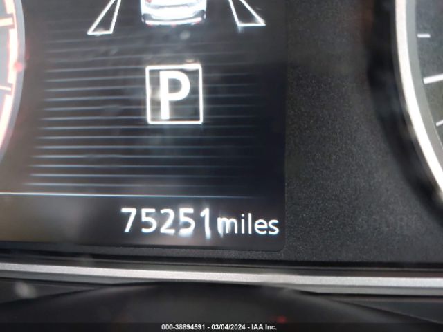3N1CP5CU2KL476229 Nissan KICKS SR
