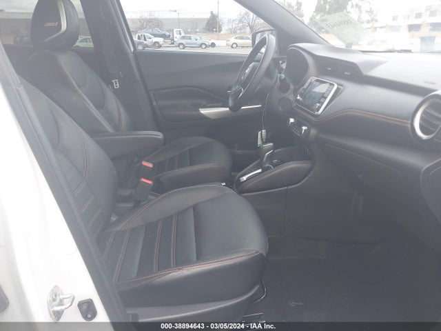 Nissan KICKS SR 2018 3N1CP5CU6JL514155 Image 5