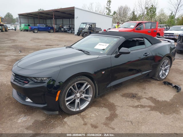 Chevrolet Camaro Rwd  2lt 2020 1G1FD3DS3L0107777 Image 2