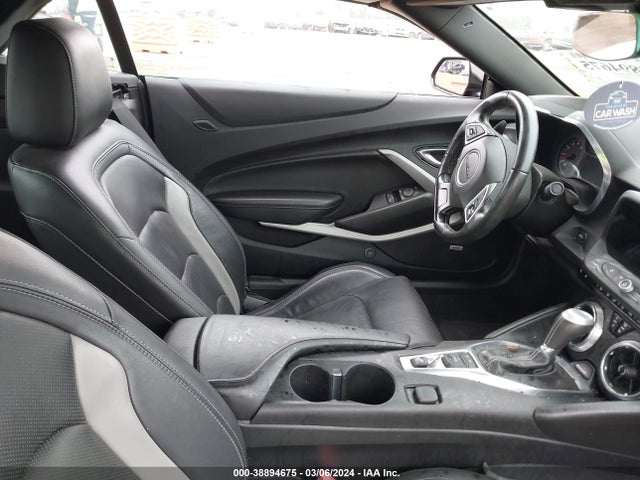 Chevrolet Camaro Rwd  2lt 2020 1G1FD3DS3L0107777 Image 5