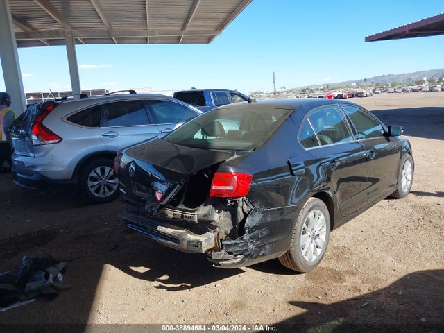 3VWLA7AJ0FM272688 Volkswagen Jetta 2.0l Tdi Se