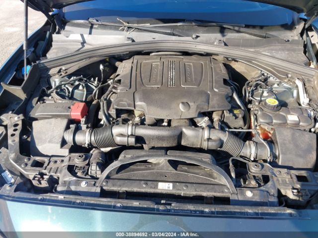 SADCM2BV7HA099996 Jaguar F-PACE S