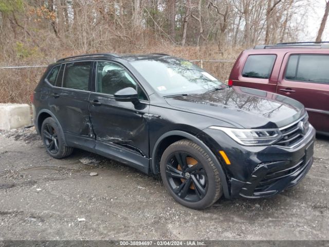 Auction sale of the 2023 Volkswagen Tiguan 2.0t Se R-line Black, vin: 3VV8B7AX4PM139090, lot number: 38894697