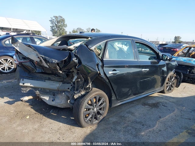 Nissan SENTRA SR 2018 3N1AB7APXJY239424 Image 4