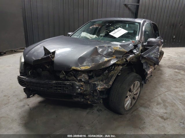 Honda Accord Ex-l V-6 2015 1HGCR3F88FA019465 Image 2
