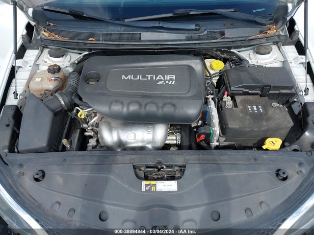 Chrysler 200 Limited 2016 1C3CCCAB0GN152738 Image 10
