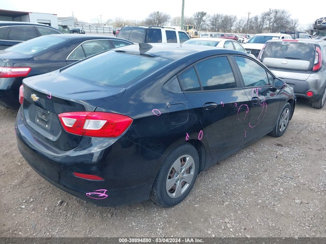 Chevrolet Cruze Ls Auto 2017 1G1BC5SM0H7140266 Image 4