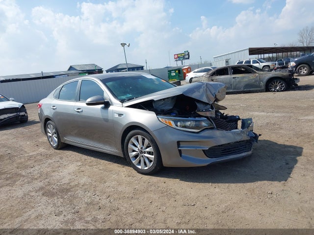KIA Optima Lx 2018 5XXGT4L30JG259221 Image 1