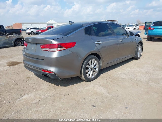 KIA Optima Lx 2018 5XXGT4L30JG259221 Image 4