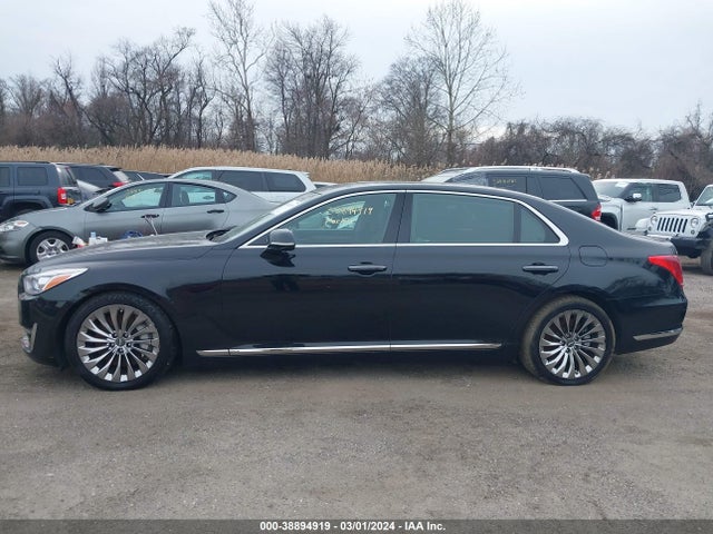 Genesis G90 5.0 Ultimate 2017 KMHG54JH2HU028300 Image 14