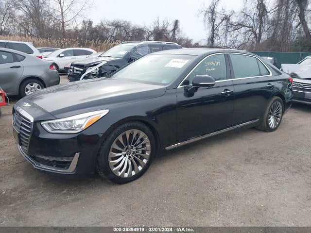 Genesis G90 5.0 Ultimate 2017 KMHG54JH2HU028300 Image 2