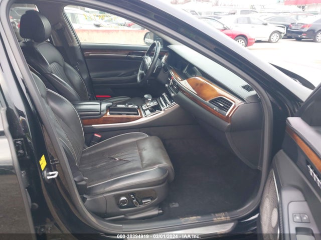 Genesis G90 5.0 Ultimate 2017 KMHG54JH2HU028300 Image 5