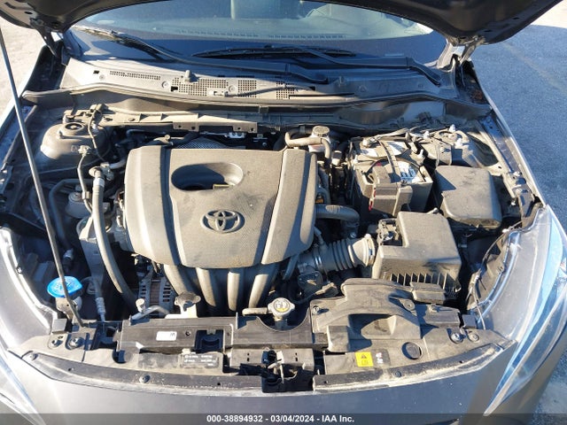 Toyota YARIS L 2019 3MYDLBYV7KY500929 Image 10