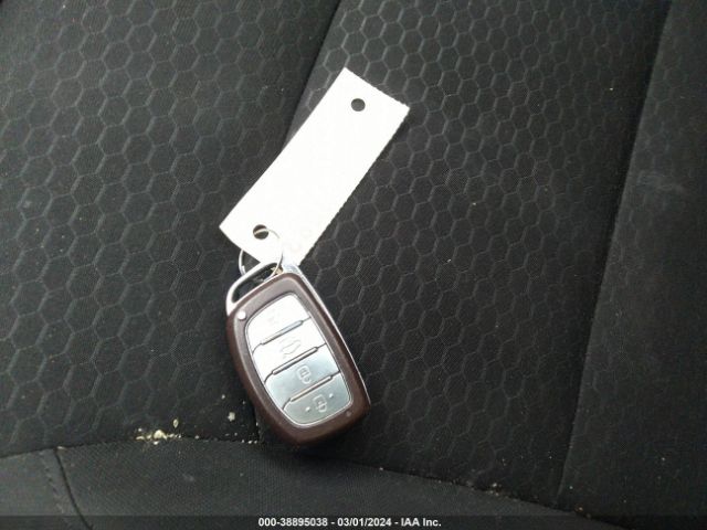 5NPD84LF8KH495877 Hyundai Elantra Value Edition