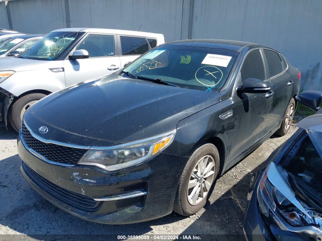 KIA Optima Lx 2018 5XXGT4L34JG195295 Image 2